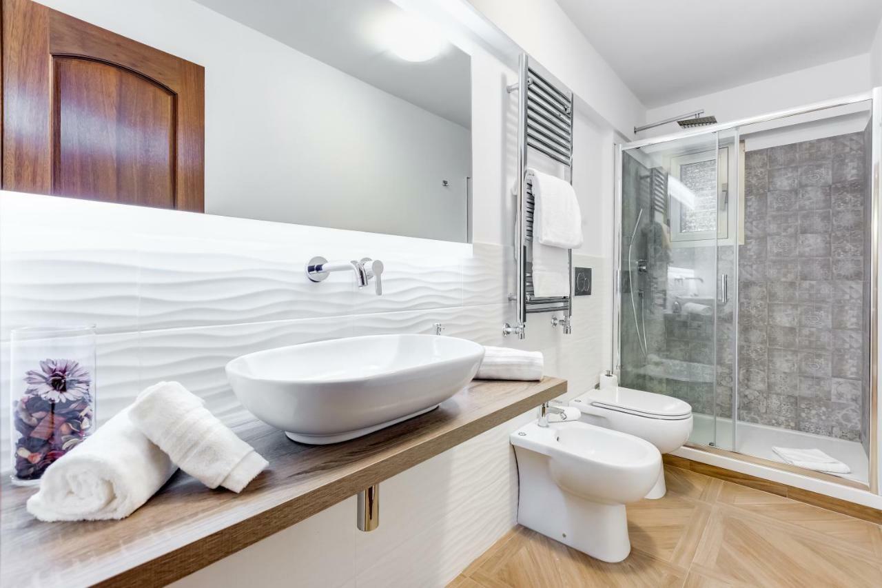רומא Repubblica Exclusive Apartment מראה חיצוני תמונה